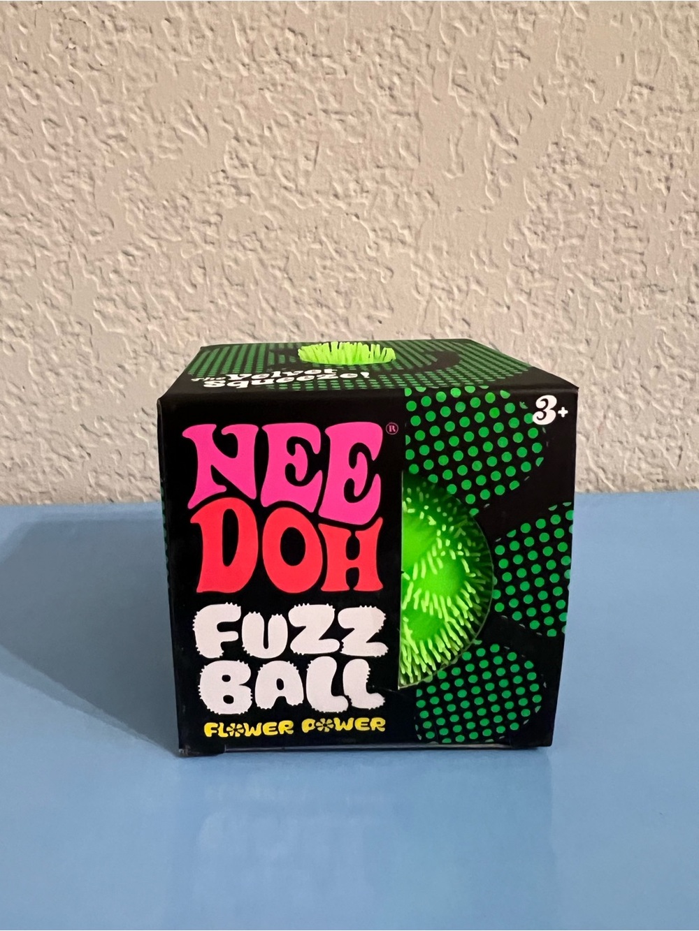Authentic NeeDoh Flower Power Fuzz Ball - Neon Green